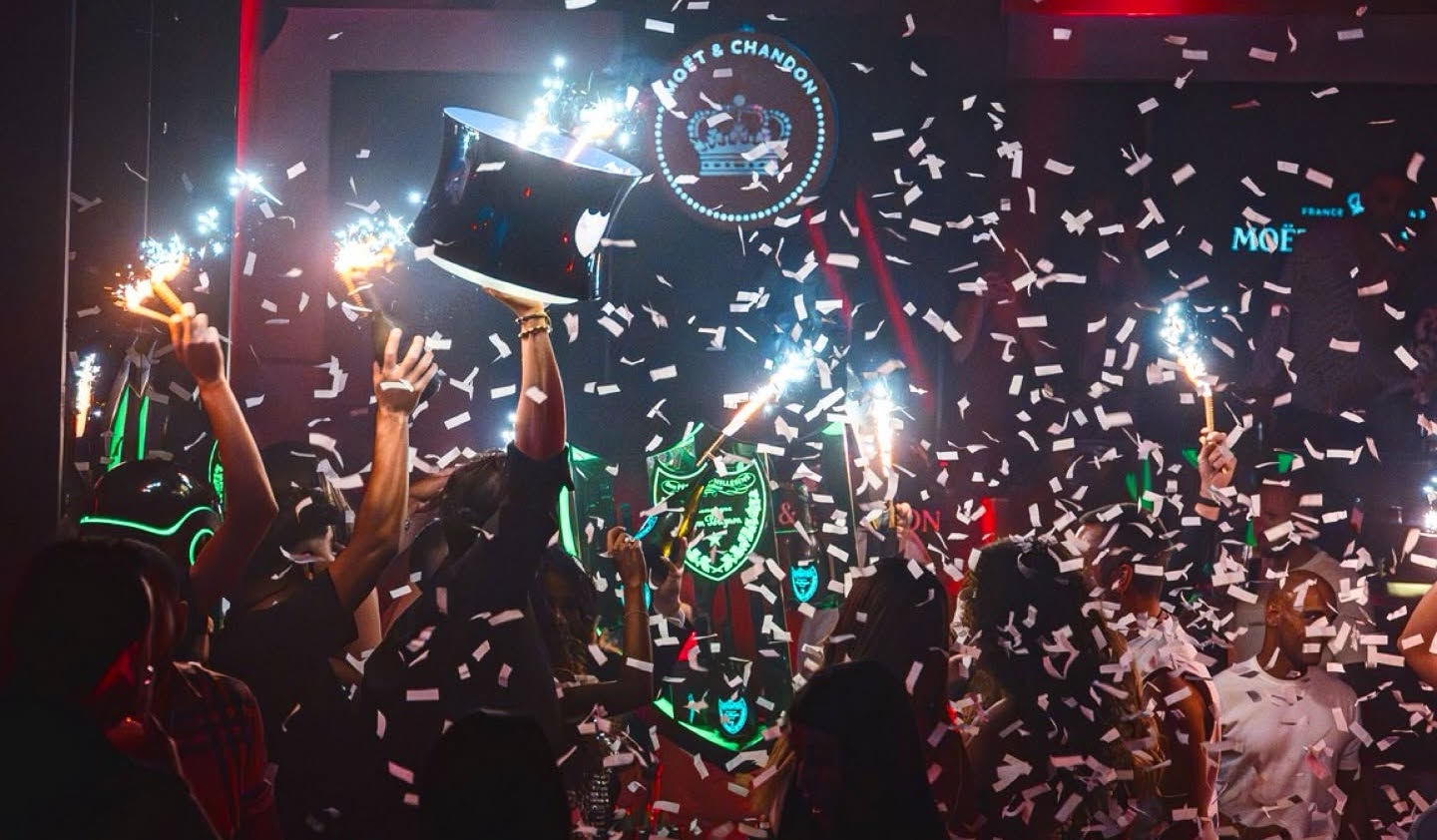 fiesta pija opium madrid